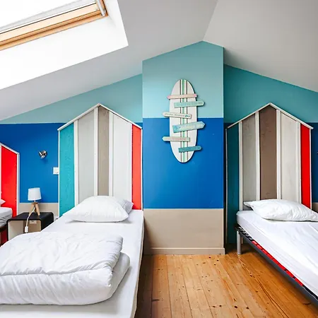 Prázdninový dům Maison Boyardville Piscine