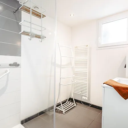 度假居 Maison Boyardville Piscine